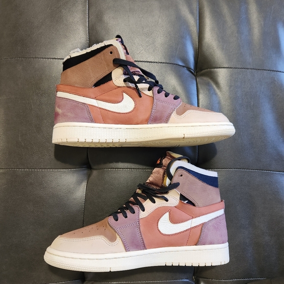 Jordan Retro 1 Women Size 9 - Picture 3 of 8